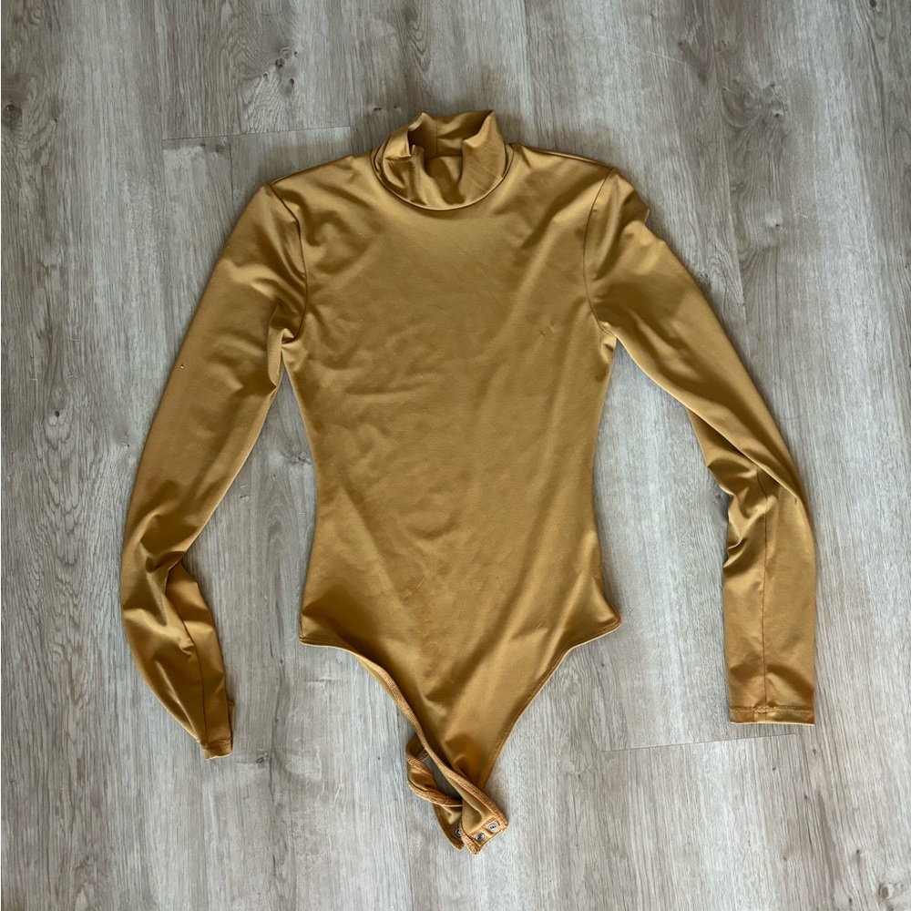 Mock neck Abercrombie bodysuit